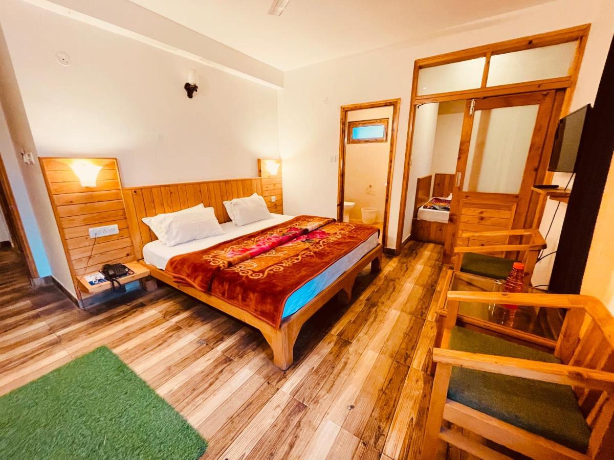 Wooib Hotels Manali  Exterior photo