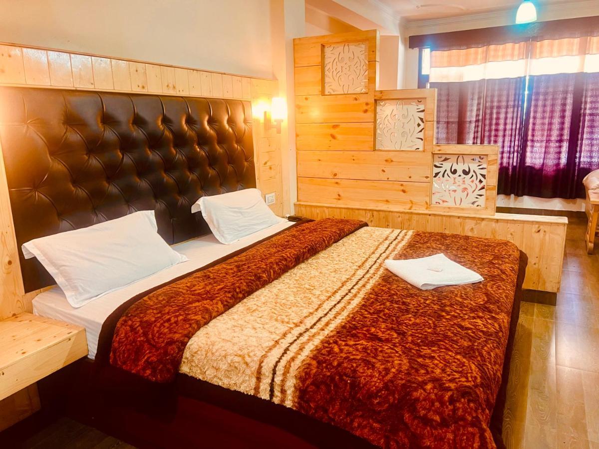 Wooib Hotels Manali  Exterior photo