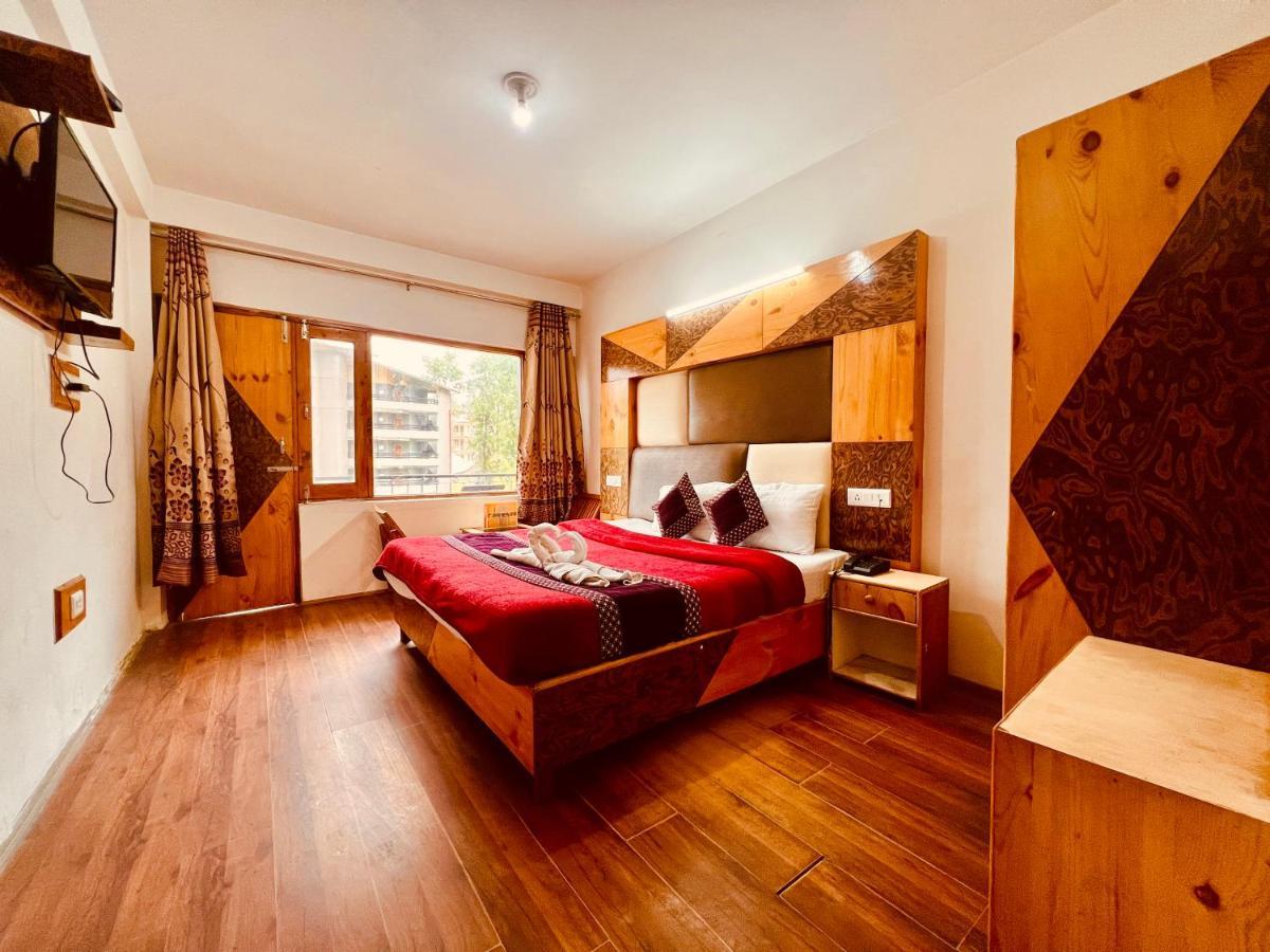 Wooib Hotels Manali  Exterior photo