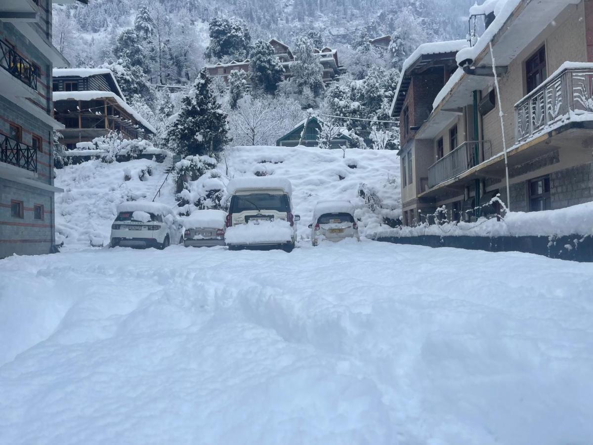 Wooib Hotels Manali  Exterior photo